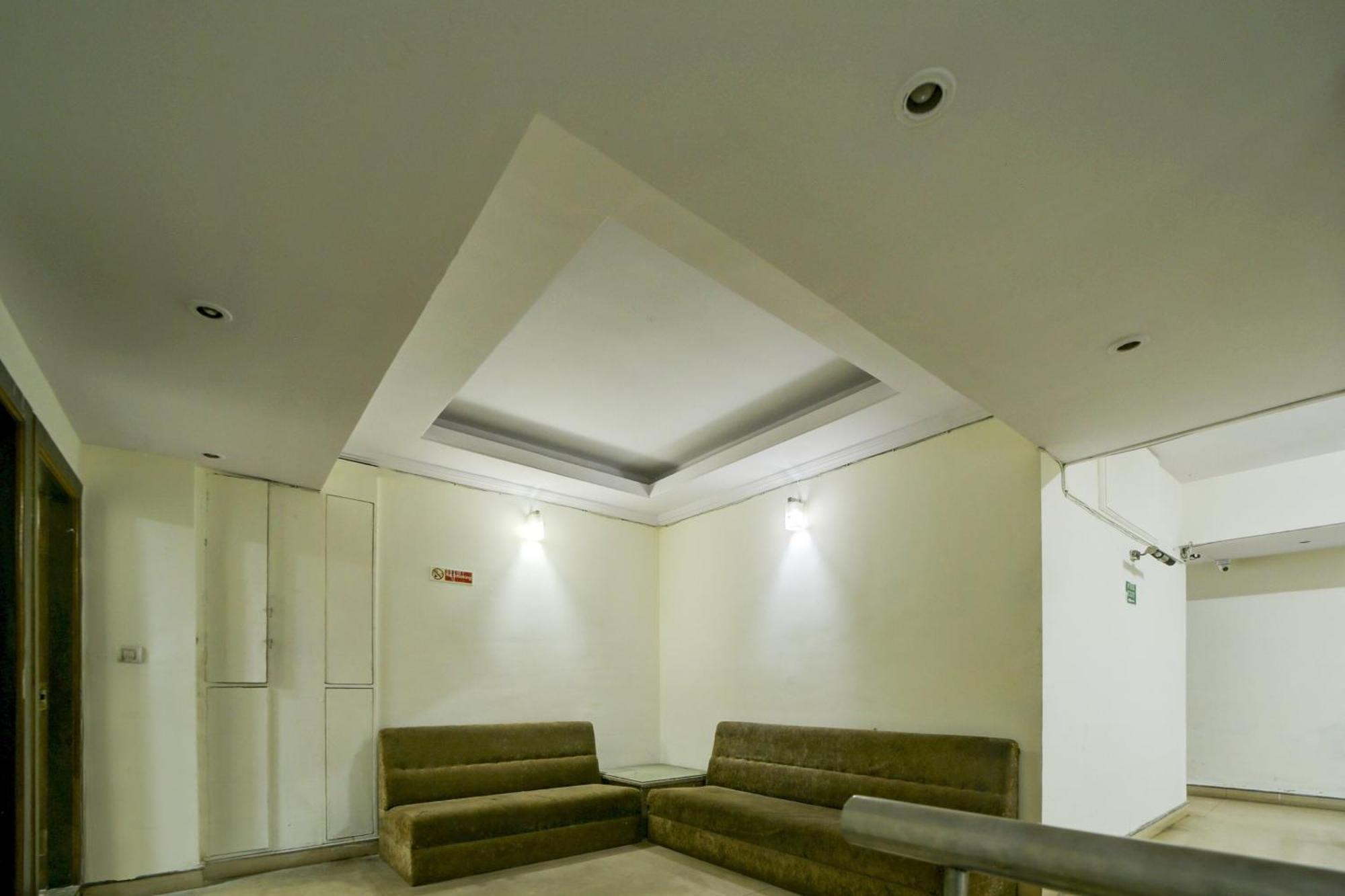 Oyo Flagship 81248 Hotel Satya Vilas Bhopal Exterior foto